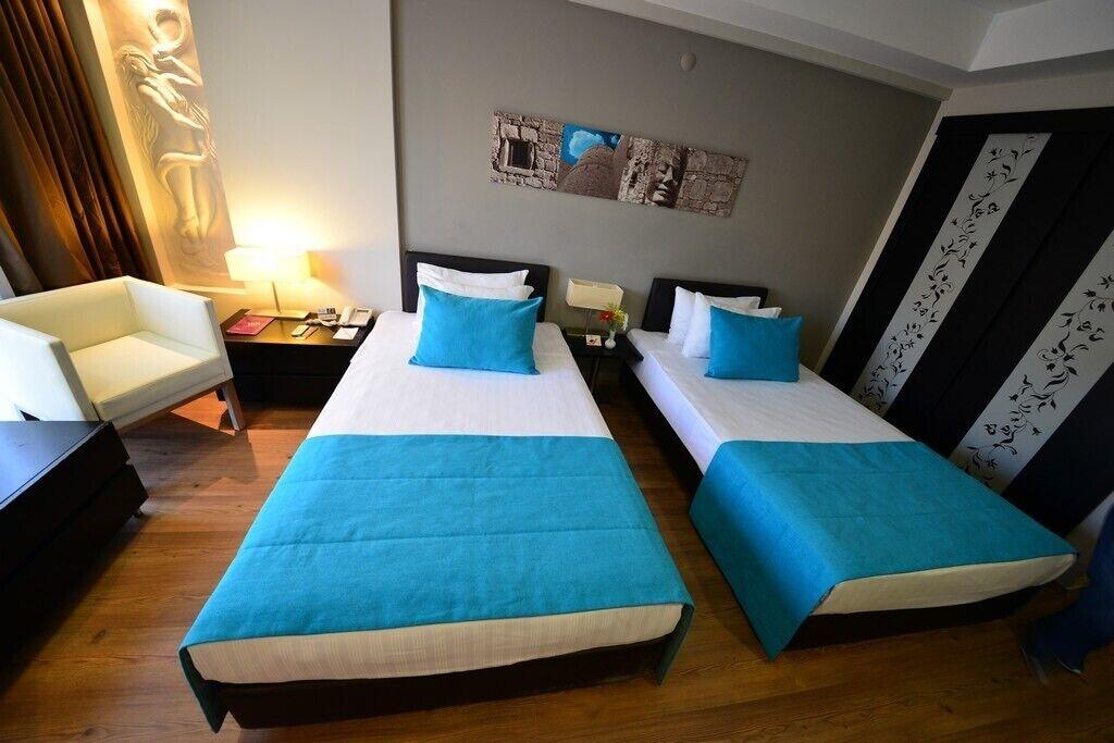 May Park Hotel Izmir Exteriör bild
