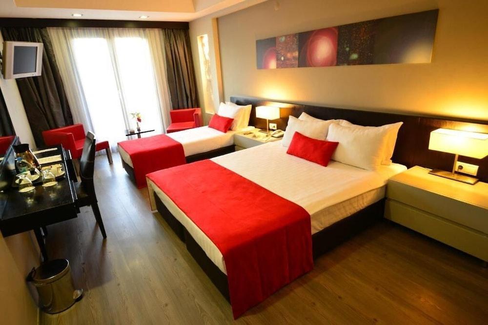 May Park Hotel Izmir Exteriör bild