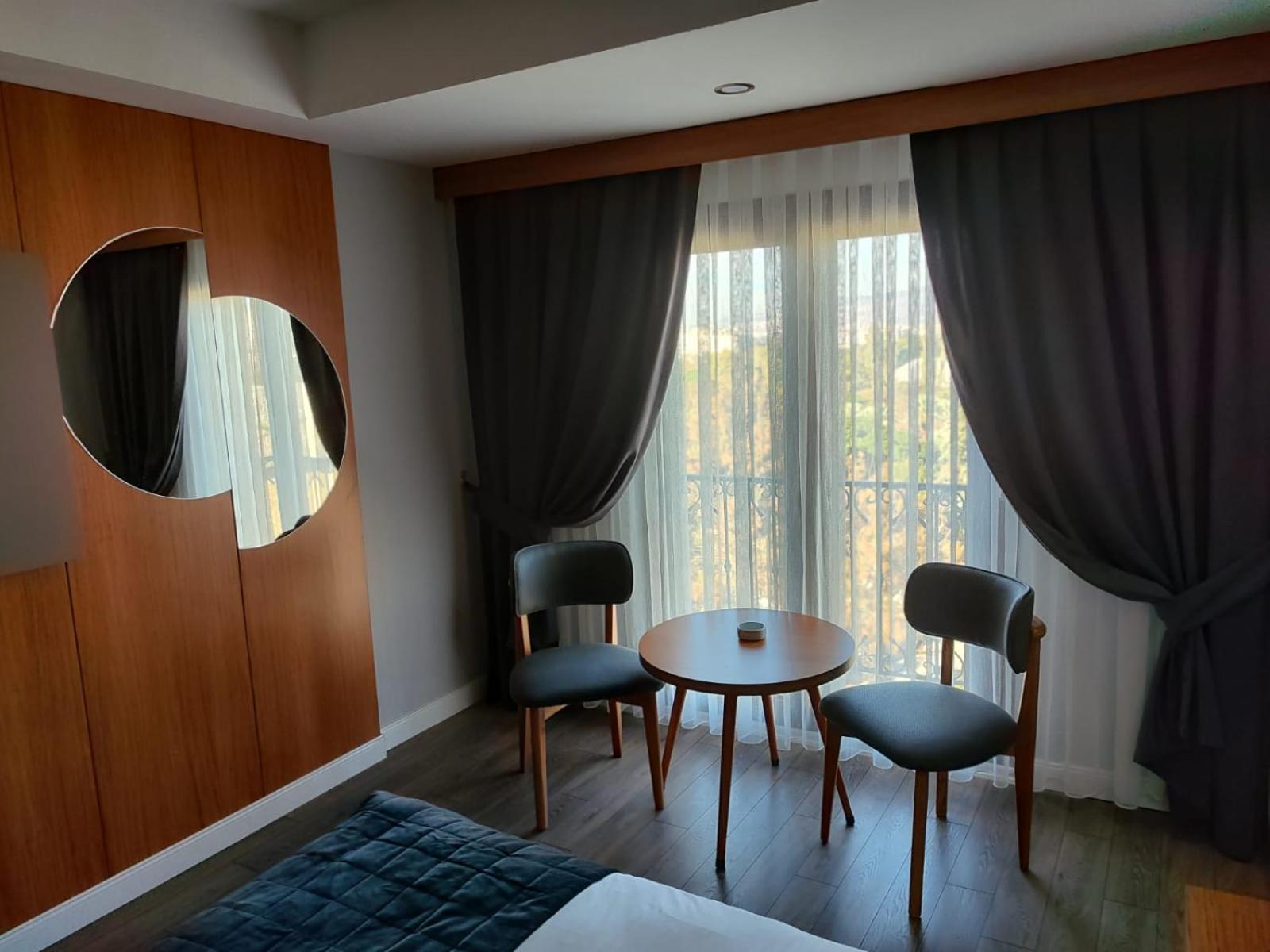 May Park Hotel Izmir Exteriör bild